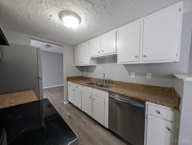 3611 Greenwood Drive, Middletown, OH 45044