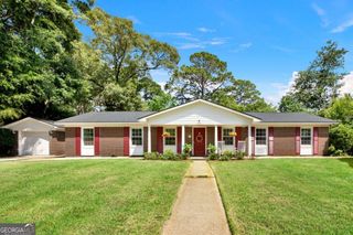 1315 Grace Drive, Savannah, GA 31406