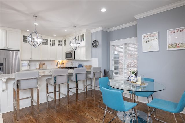 17 W Louise Street, Fayetteville, AR 72701