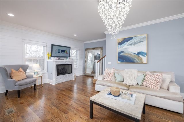 17 W Louise Street, Fayetteville, AR 72701