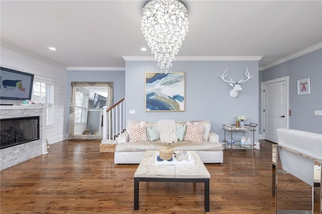 17 W Louise Street, Fayetteville, AR 72701