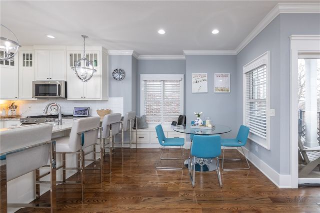 17 W Louise Street, Fayetteville, AR 72701