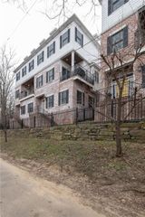 17 W Louise Street, Fayetteville, AR 72701