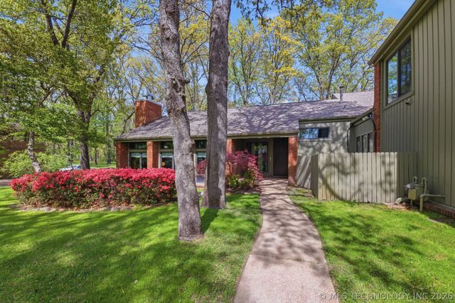 9901 S Sandusky Avenue, Tulsa, OK 74137