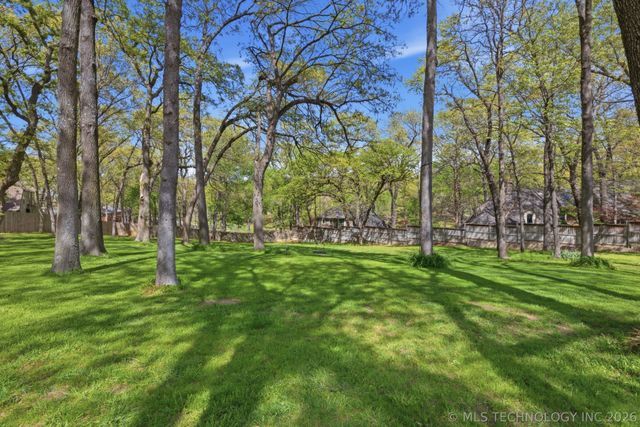 9901 S Sandusky Avenue, Tulsa, OK 74137