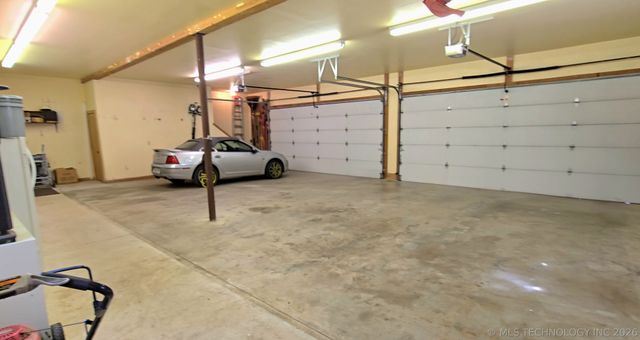 9901 S Sandusky Avenue, Tulsa, OK 74137