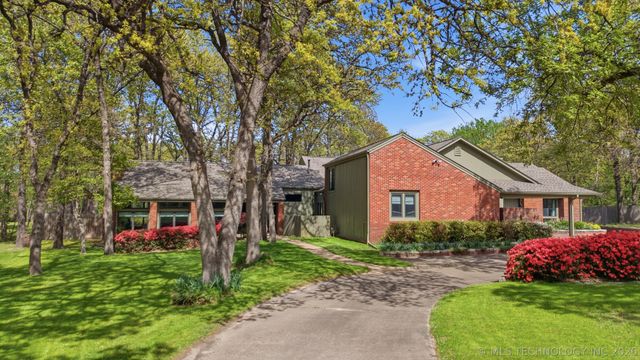 9901 S Sandusky Avenue, Tulsa, OK 74137