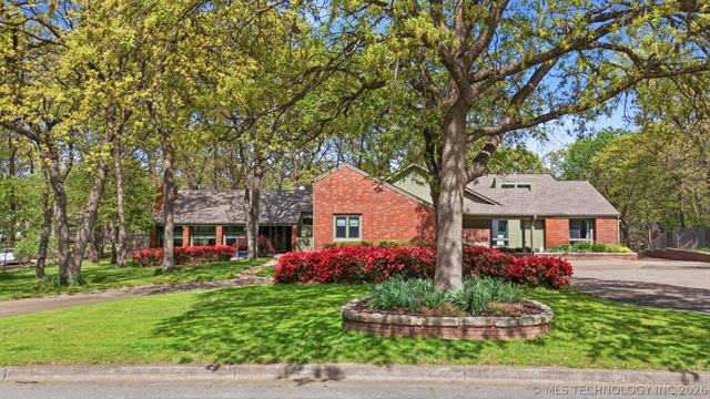 9901 S Sandusky Avenue, Tulsa, OK 74137