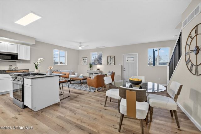 1107 Lemoyne Road, Northwood, OH 43619