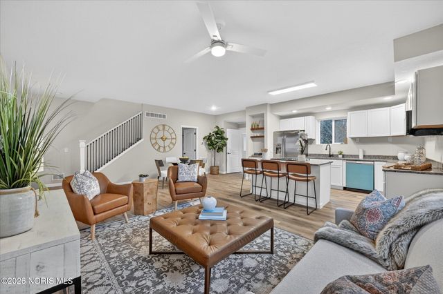 1107 Lemoyne Road, Northwood, OH 43619