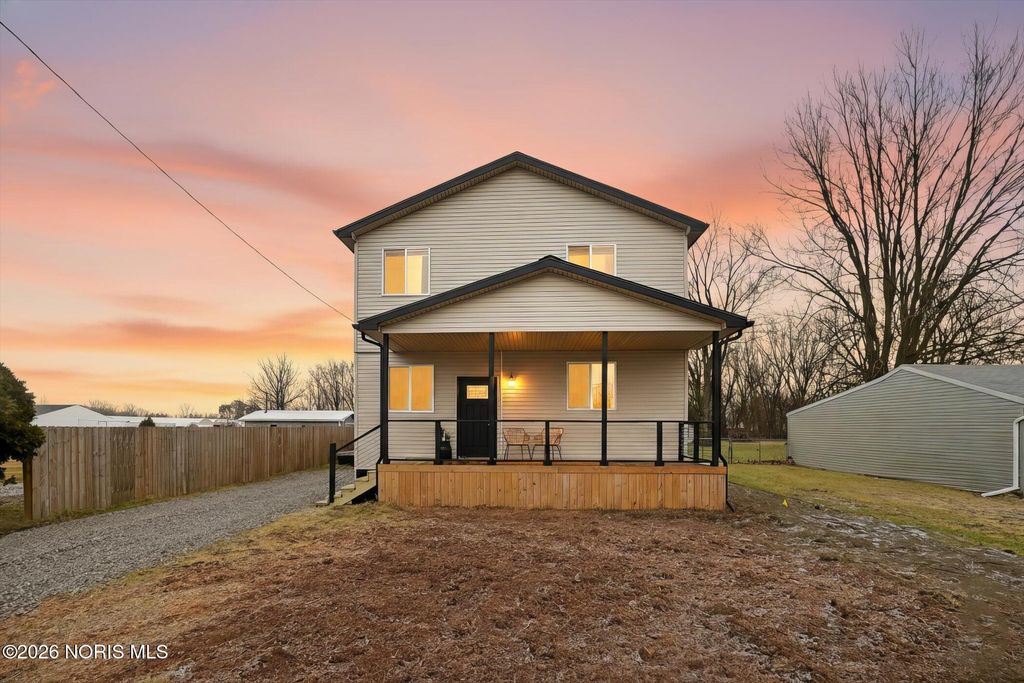 1107 Lemoyne Road, Northwood, OH 43619