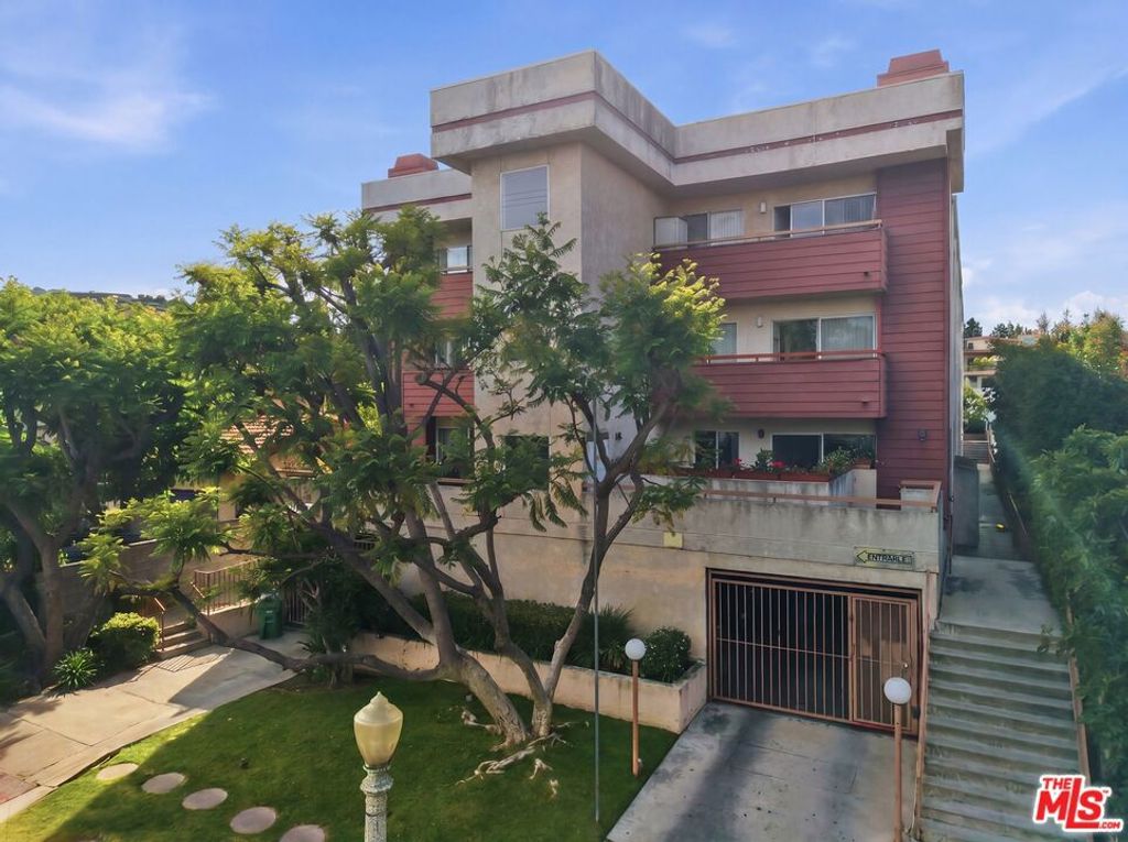 4303 Cedros Avenue, Los Angeles, CA 91403 — photo 3