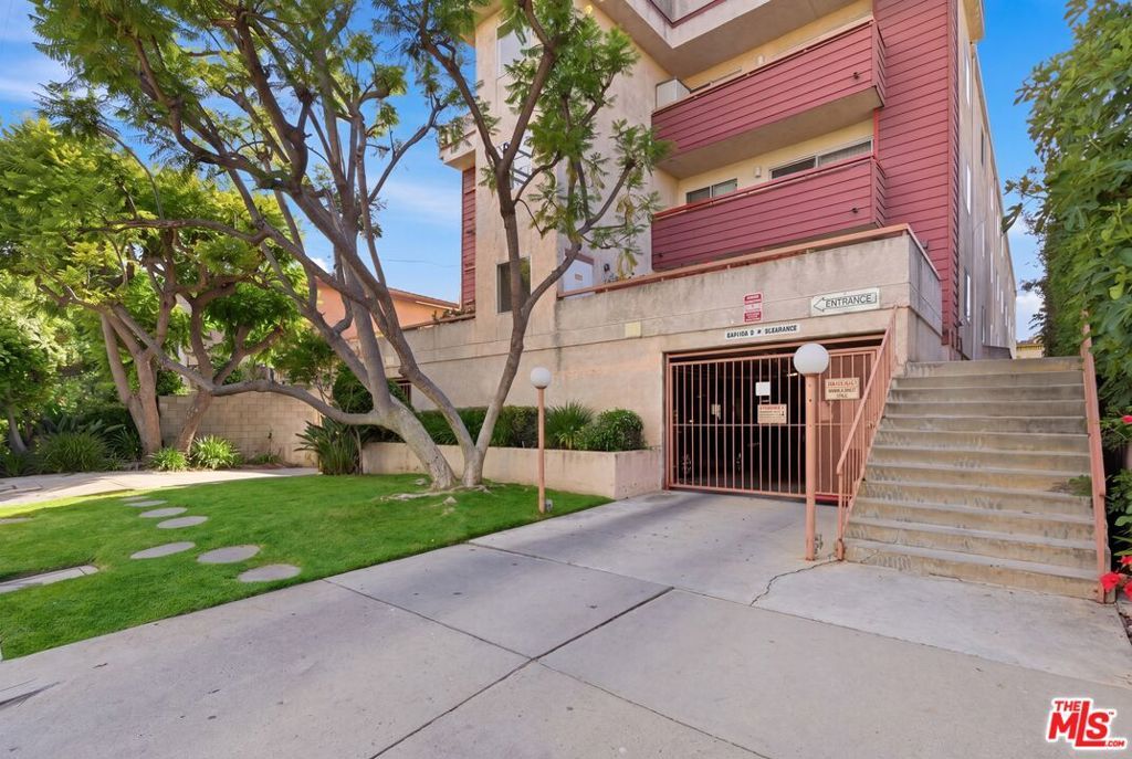 4303 Cedros Avenue, Los Angeles, CA 91403 — photo 4