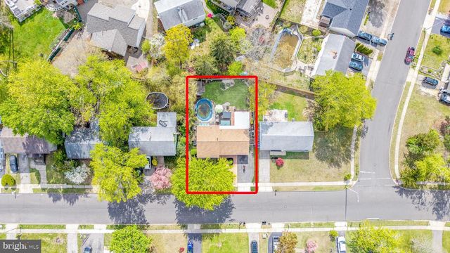 77 SCHOONER AVE, Barnegat, NJ 08005