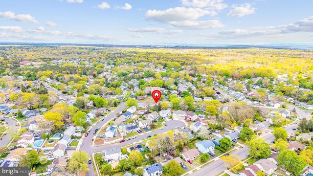77 SCHOONER AVE, Barnegat, NJ 08005