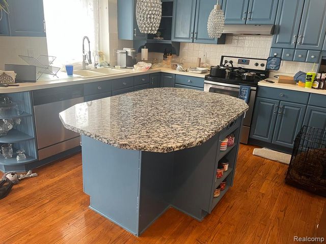 1411 Rillview, Metamora, MI 48455