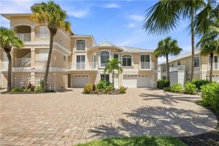 271 Lenell RD 4, Fort Myers Beach, FL 33931