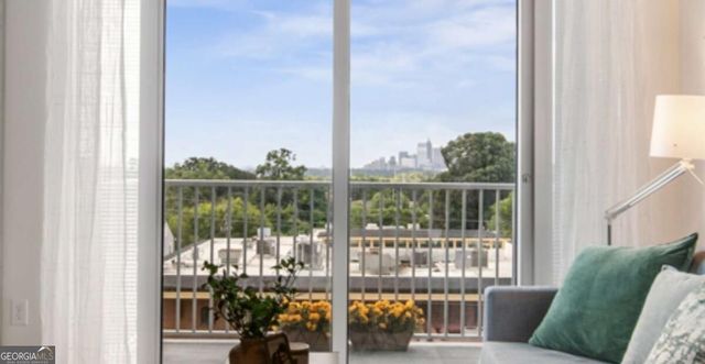250 Pharr Road NE 412, Atlanta, GA 30305