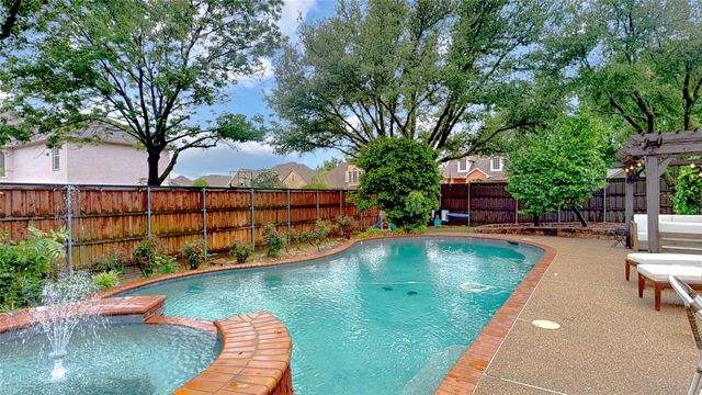 1817 Marble Pass Drive, Flower Mound, TX 75028