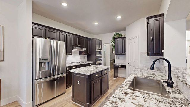 1817 Marble Pass Drive, Flower Mound, TX 75028