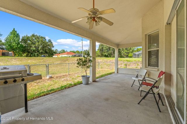10400 Golden Avenue, Weeki Wachee, FL 34613