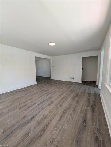 2630 Woodland AVE, Norfolk, VA 23504