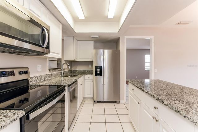 924 S HERON CIRCLE, Winter Haven, FL 33884