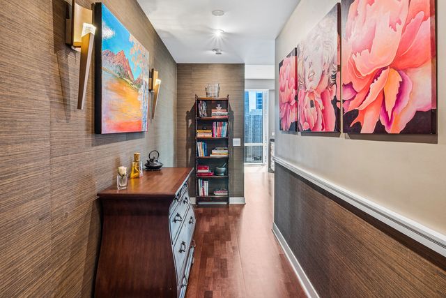505 N MCCLURG Court 3905, Chicago, IL 60611