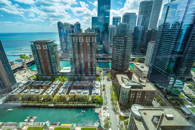 505 N MCCLURG Court 3905, Chicago, IL 60611