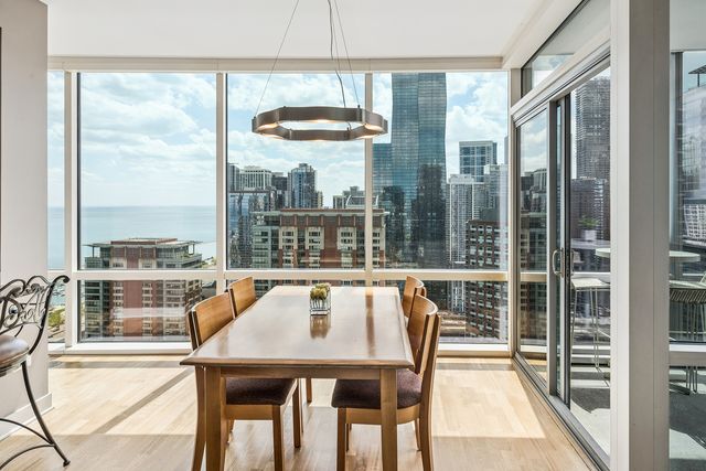 505 N MCCLURG Court 3905, Chicago, IL 60611