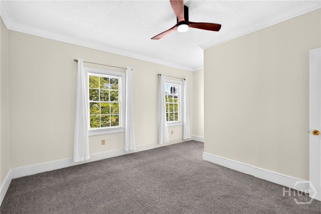 Image 20 of property listing at 513 E Gordon Street, Savannah, GA 31401