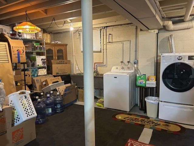 1210 Concord Dr, Hopewell Twp, PA 15001