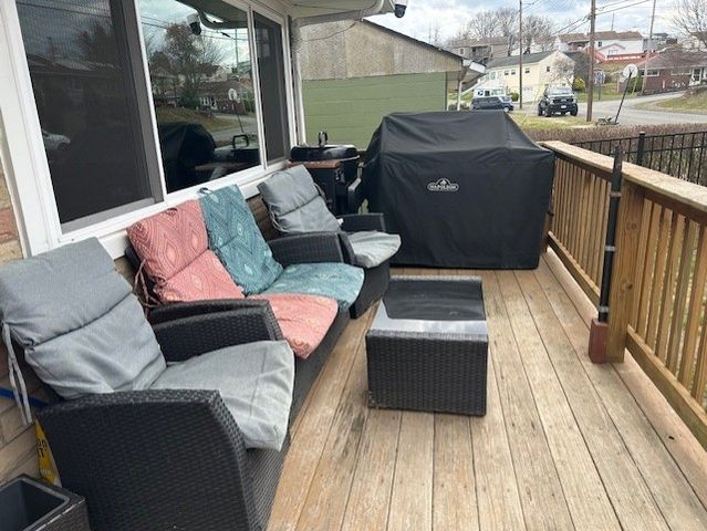 1210 Concord Dr, Hopewell Twp, PA 15001