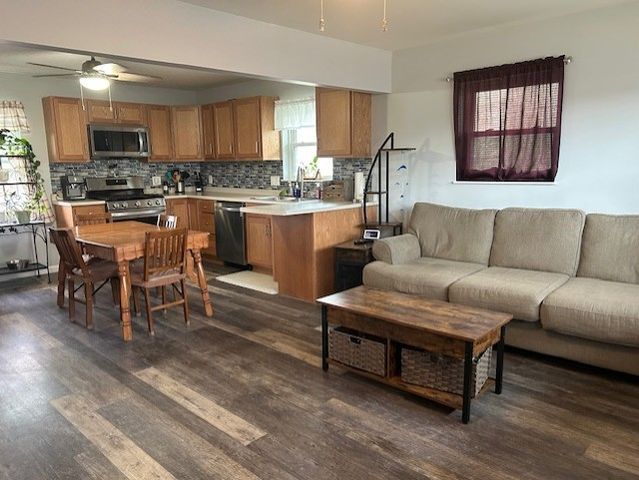 1210 Concord Dr, Hopewell Twp, PA 15001