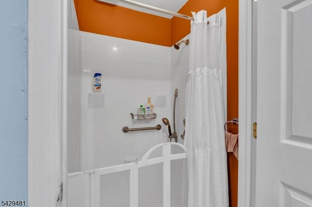 527 Andria Ave 223, Hillsborough Twp., NJ 08844