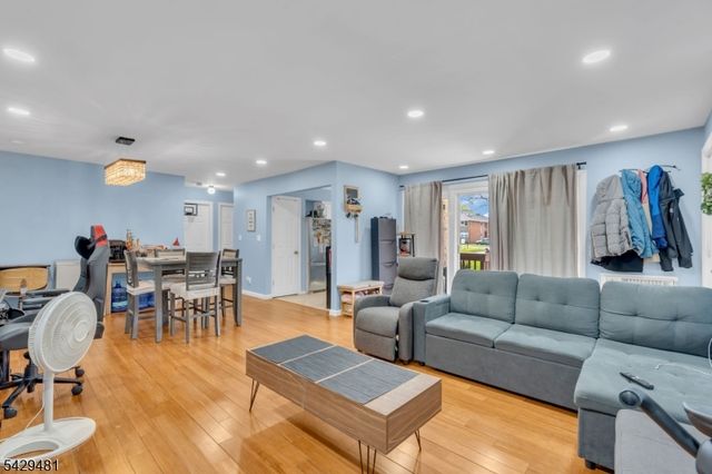 527 Andria Ave 223, Hillsborough Twp., NJ 08844