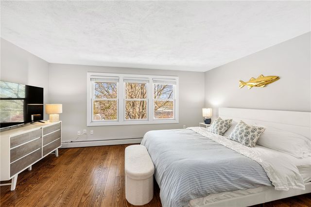 7 Cowsill Lane 1, Newport, RI 02840