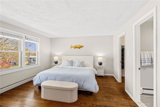 7 Cowsill Lane 1, Newport, RI 02840