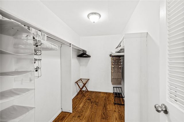 7 Cowsill Lane 1, Newport, RI 02840
