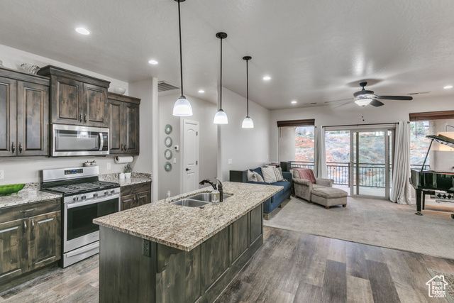 533 N CREEK RIDGE CIR, Washington, UT 84780