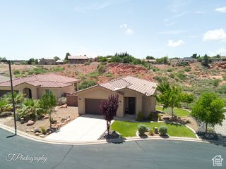 533 N CREEK RIDGE CIR, Washington, UT 84780