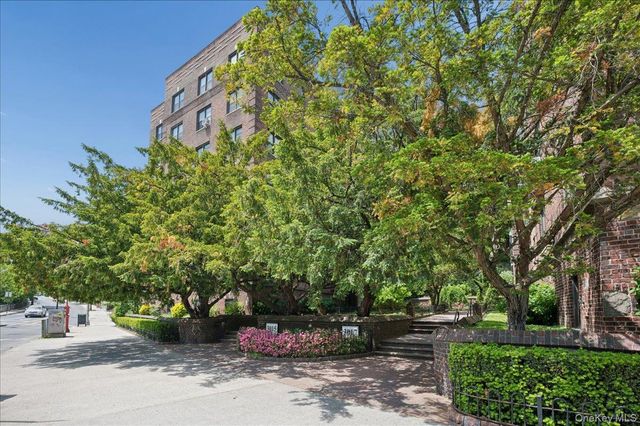 3015 Riverdale Avenue 5B, Bronx, NY 10463
