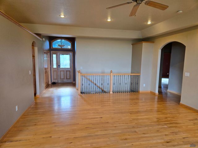 4920 ENCHANTED PINES DR, Rapid City, SD 57701