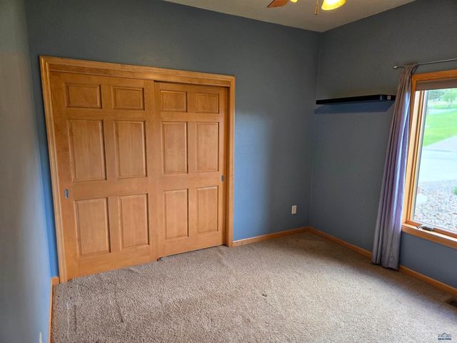 4920 ENCHANTED PINES DR, Rapid City, SD 57701