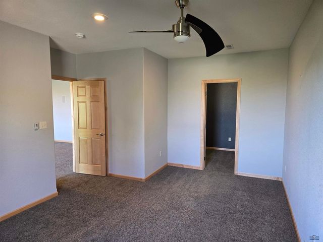 4920 ENCHANTED PINES DR, Rapid City, SD 57701