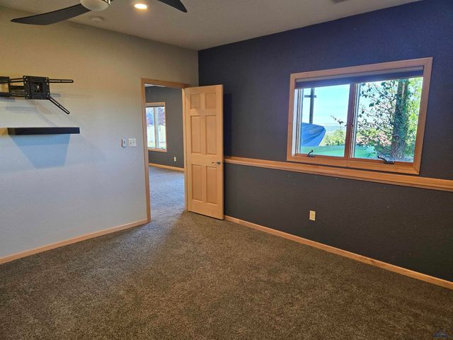 4920 ENCHANTED PINES DR, Rapid City, SD 57701