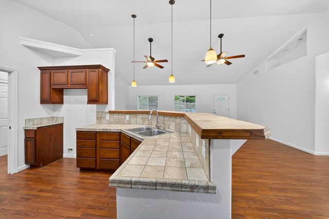 42160 Titan Court, Coarsegold, CA 93614