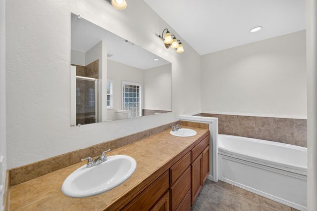 42160 Titan Court, Coarsegold, CA 93614