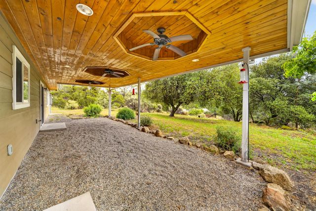 42160 Titan Court, Coarsegold, CA 93614
