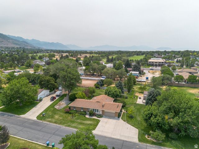 5215 W 11100 N, Highland, UT 84003